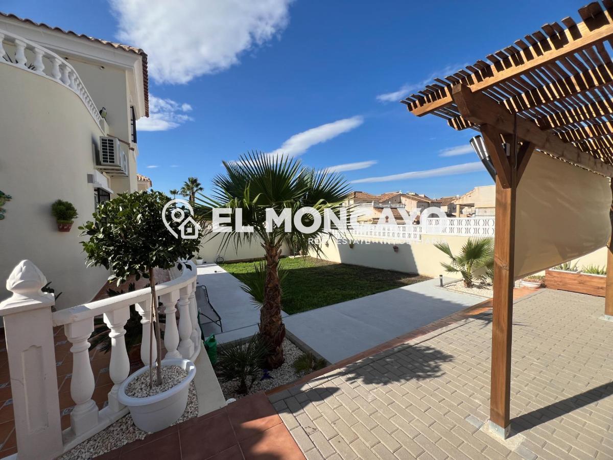 Huvila Algorfa, Alicante, Espanja 5 makuuhuonetta, 225 m2 No. 149151