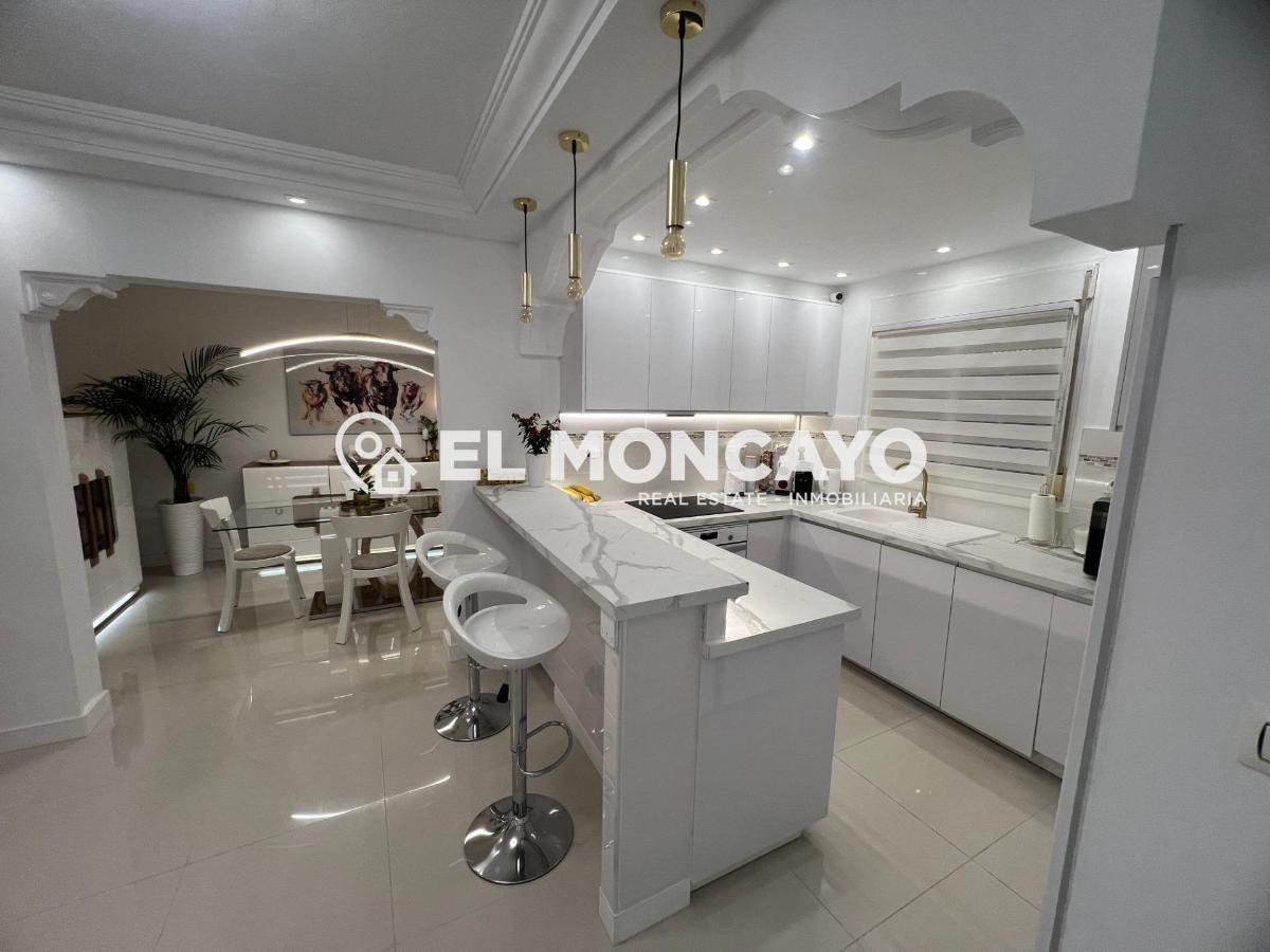 Huvila Algorfa, Alicante, Espanja 5 makuuhuonetta, 225 m2 No. 149151