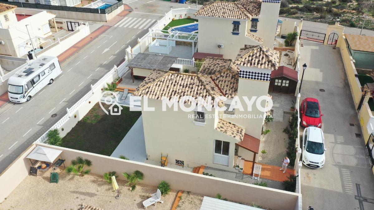 Huvila Algorfa, Alicante, Espanja 5 makuuhuonetta, 225 m2 No. 149151