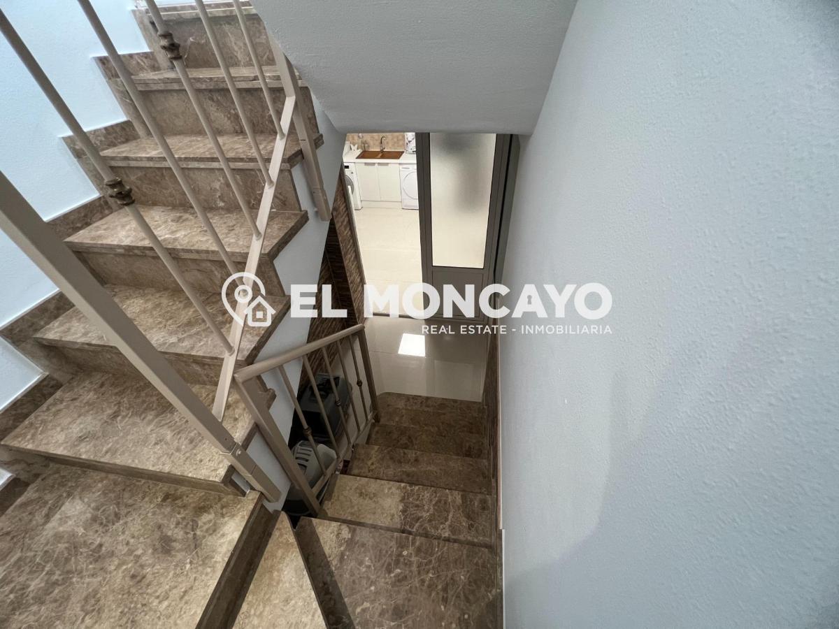 Huvila Algorfa, Alicante, Espanja 5 makuuhuonetta, 225 m2 No. 149151