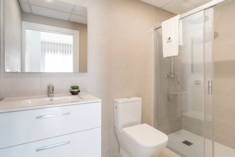 Apartment for sale in Torrevieja, Alicante, Spain 2 bedrooms, 78 sq.m. No. 145683 - photo 6