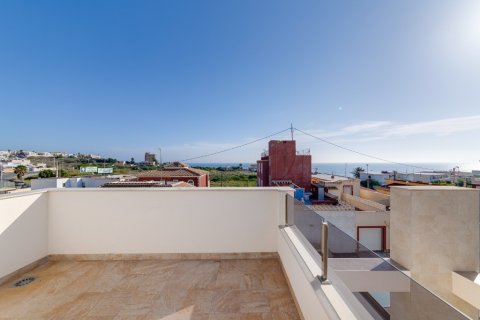 Villa à vendre à Torrevieja, Alicante, Espagne, 3 chambres, 238 m2 No. 145685 - photo 4