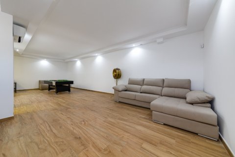 Villa à vendre à Torrevieja, Alicante, Espagne, 3 chambres, 238 m2 No. 145685 - photo 21