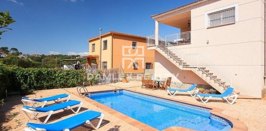 Hus i Lloret de Mar, Girona, Spanien 4 sovrum, 154 kvm. Nr. 177271
