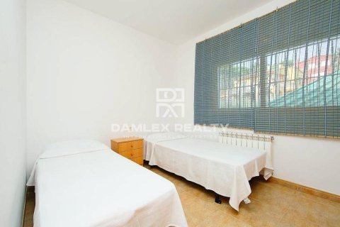 Hus till salu i Lloret de Mar, Girona, Spanien 4 sovrum, 154 kvm. Nr. 177271 - foto 10