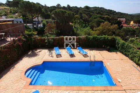 Hus till salu i Lloret de Mar, Girona, Spanien 4 sovrum, 154 kvm. Nr. 177271 - foto 4
