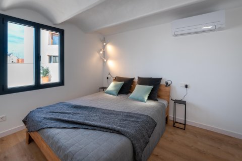 Apartment for rent in Palma de Majorca, Mallorca, Spain 3 bedrooms, 130 sq.m. No. 152049 - photo 15