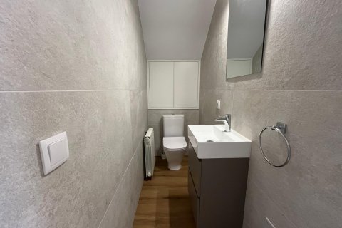 Villa for rent in Calvia, Mallorca, Spain 4 bedrooms, 200 sq.m. No. 152053 - photo 12