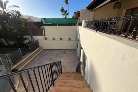 Villa for rent in Calvia, Mallorca, Spain 4 bedrooms, 200 sq.m. No. 152053 - photo 16