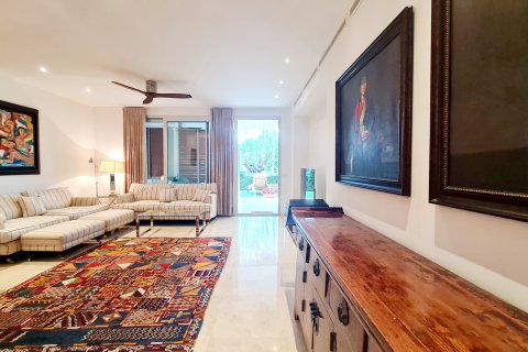 Apartment for rent in Bendinat, Mallorca, Spain 3 bedrooms, 264 sq.m. No. 152052 - photo 6