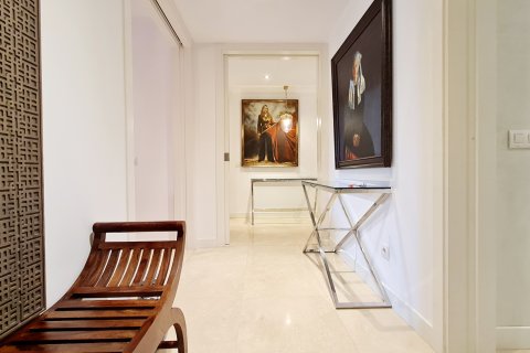 Apartment for rent in Bendinat, Mallorca, Spain 3 bedrooms, 264 sq.m. No. 152052 - photo 12