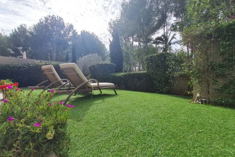 Apartment for rent in Bendinat, Mallorca, Spain 3 bedrooms, 264 sq.m. No. 152052 - photo 2