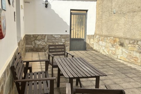 House for sale in Leon, Spain 4 bedrooms, 169 sq.m. No. 185834 - photo 4