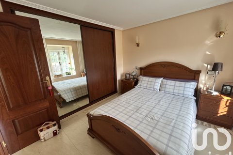 House for sale in Leon, Spain 4 bedrooms, 169 sq.m. No. 185834 - photo 18
