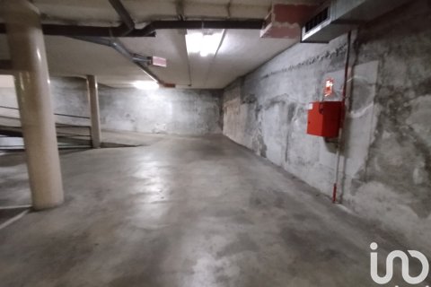 Pysäköinti myytävänä Girona, Espanja , 8 m2 No. 185835 - kuva 10