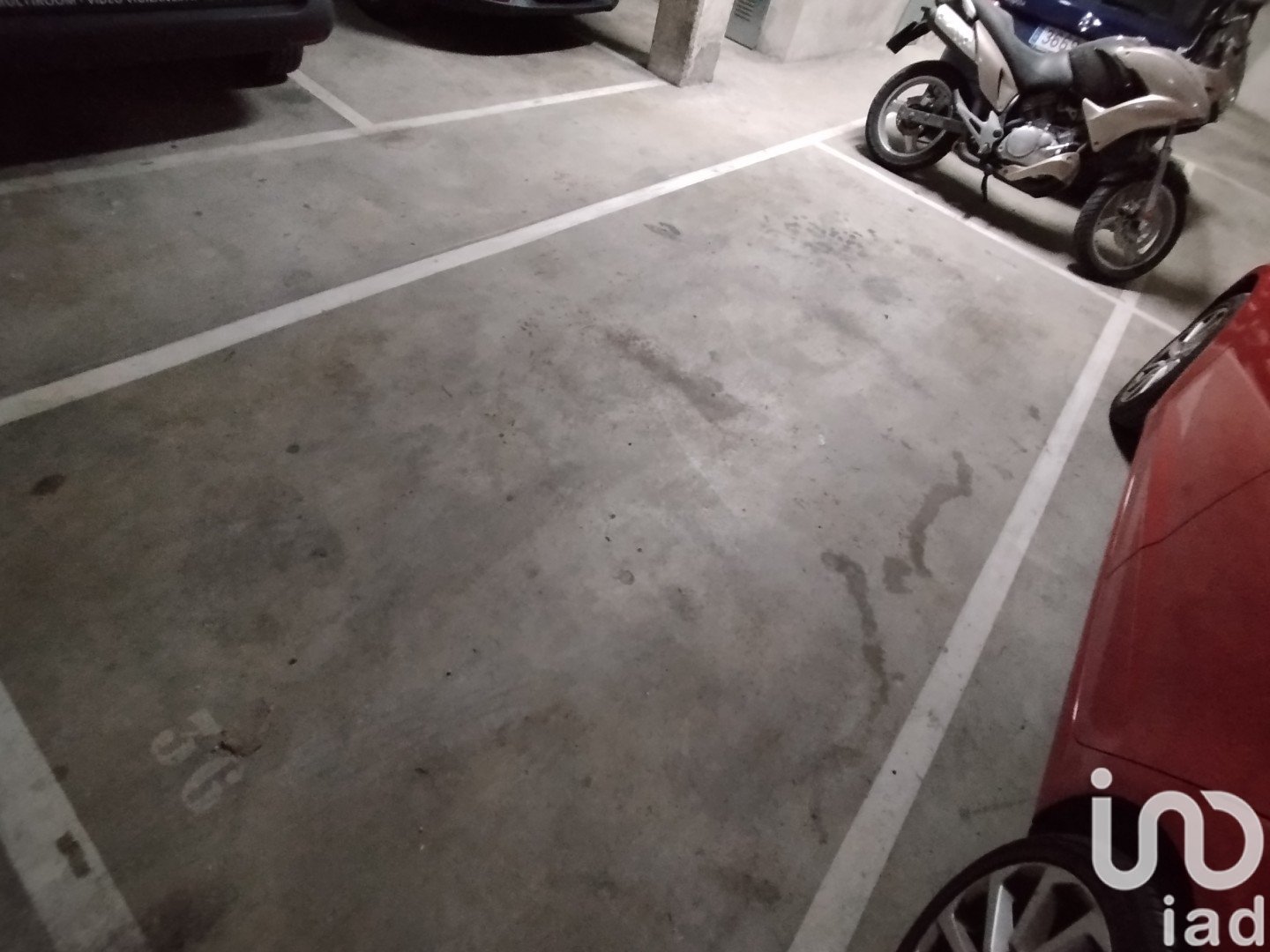Parking à Girona, Espagne 8 m2 No. 185835