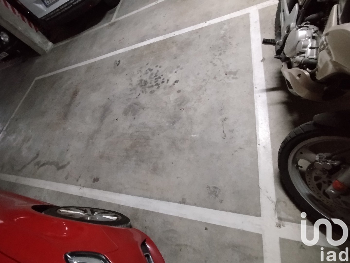 Parking à Girona, Espagne 8 m2 No. 185835