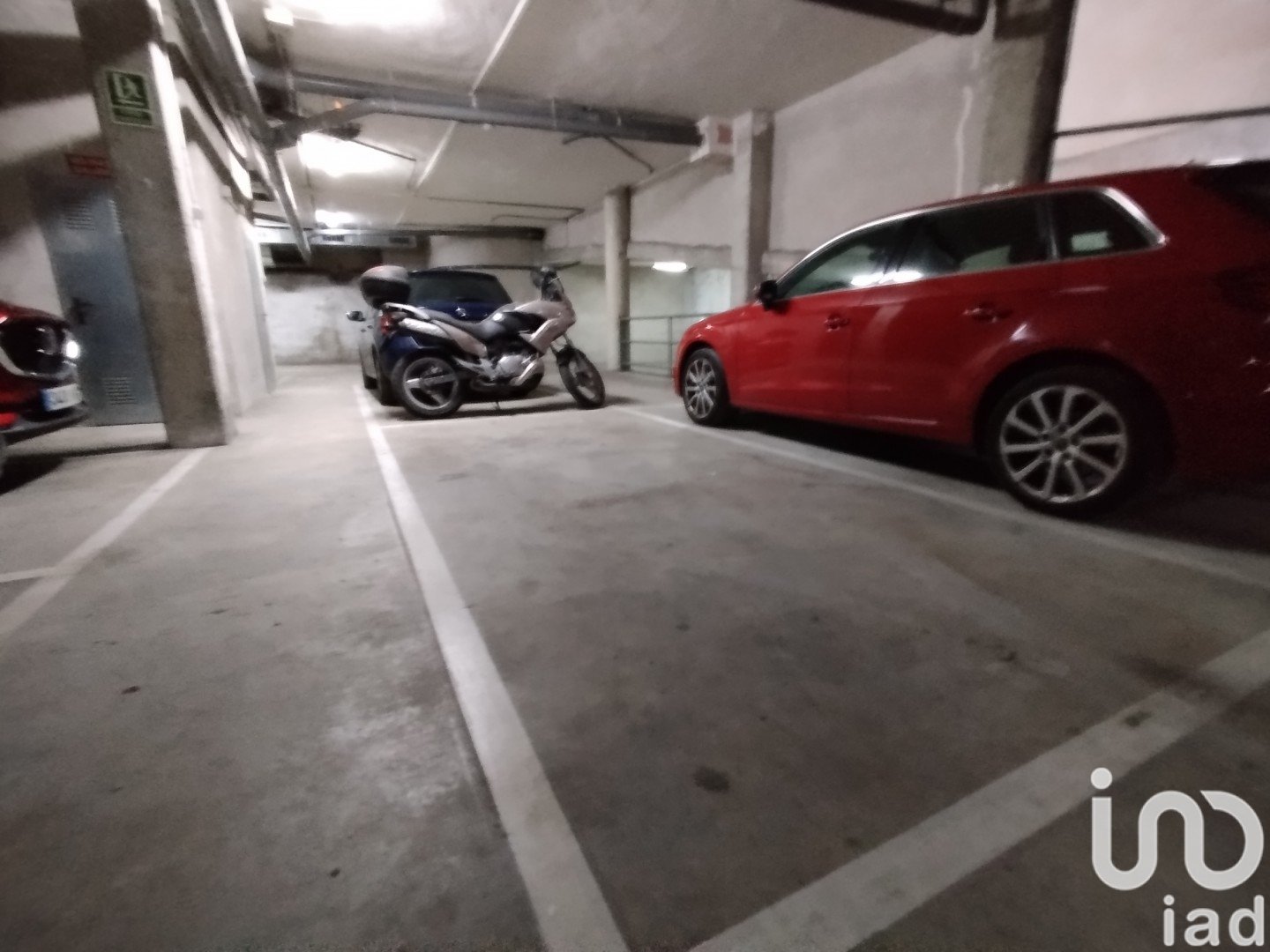 Parking à Girona, Espagne 8 m2 No. 185835