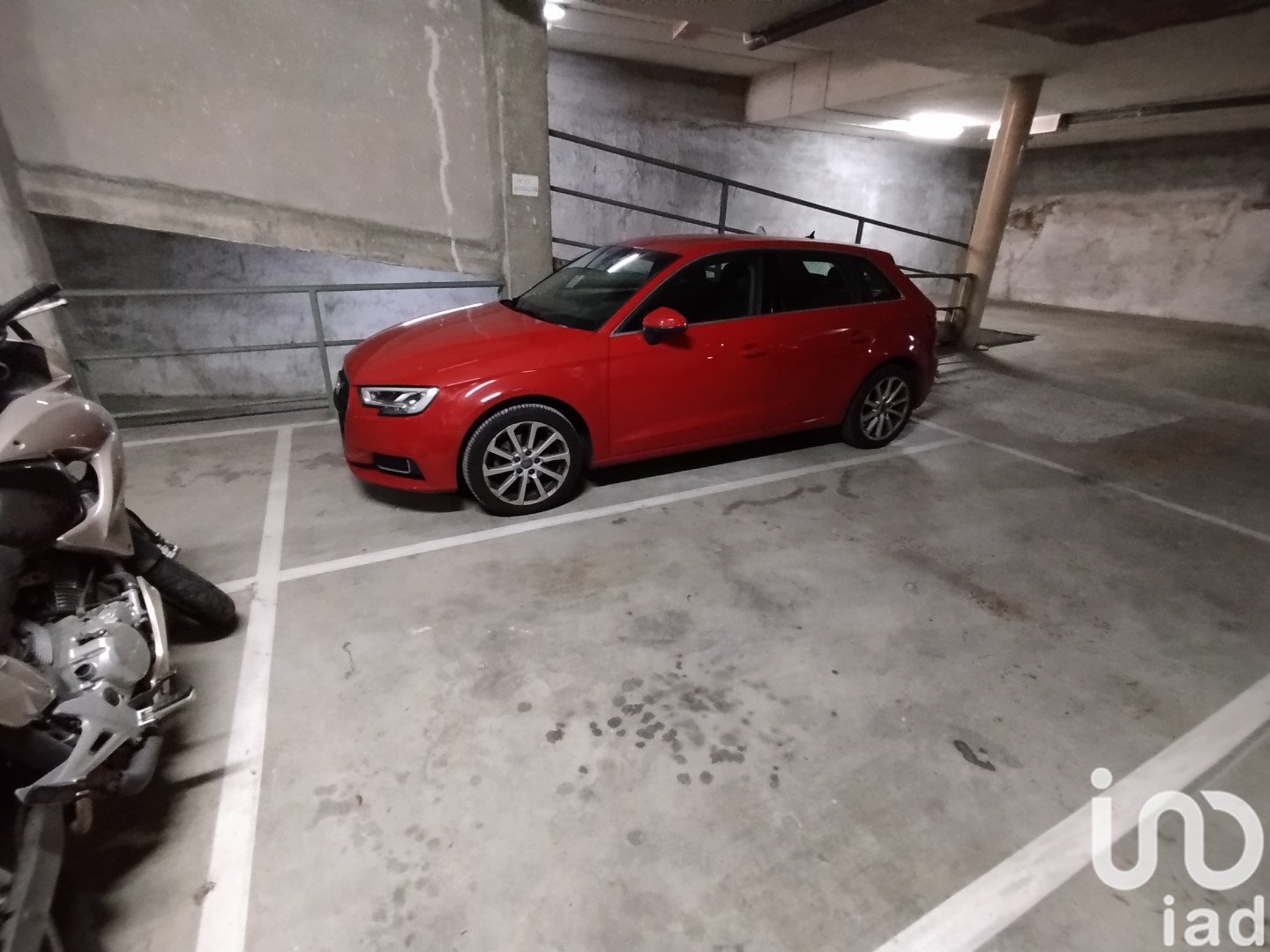 Parking à Girona, Espagne 8 m2 No. 185835