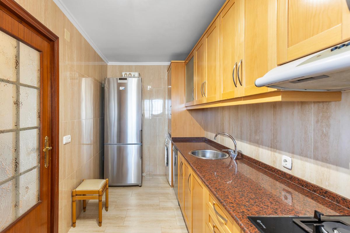 Apartamento en Torrevieja, Alicante, España 3 dormitorios, 110 m2 No. 148945