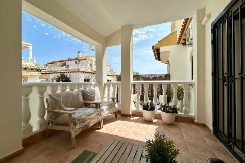 House à vendre à Orihuela, Alicante, Espagne, 3 chambres, 82 m2 No. 148943 - photo 24