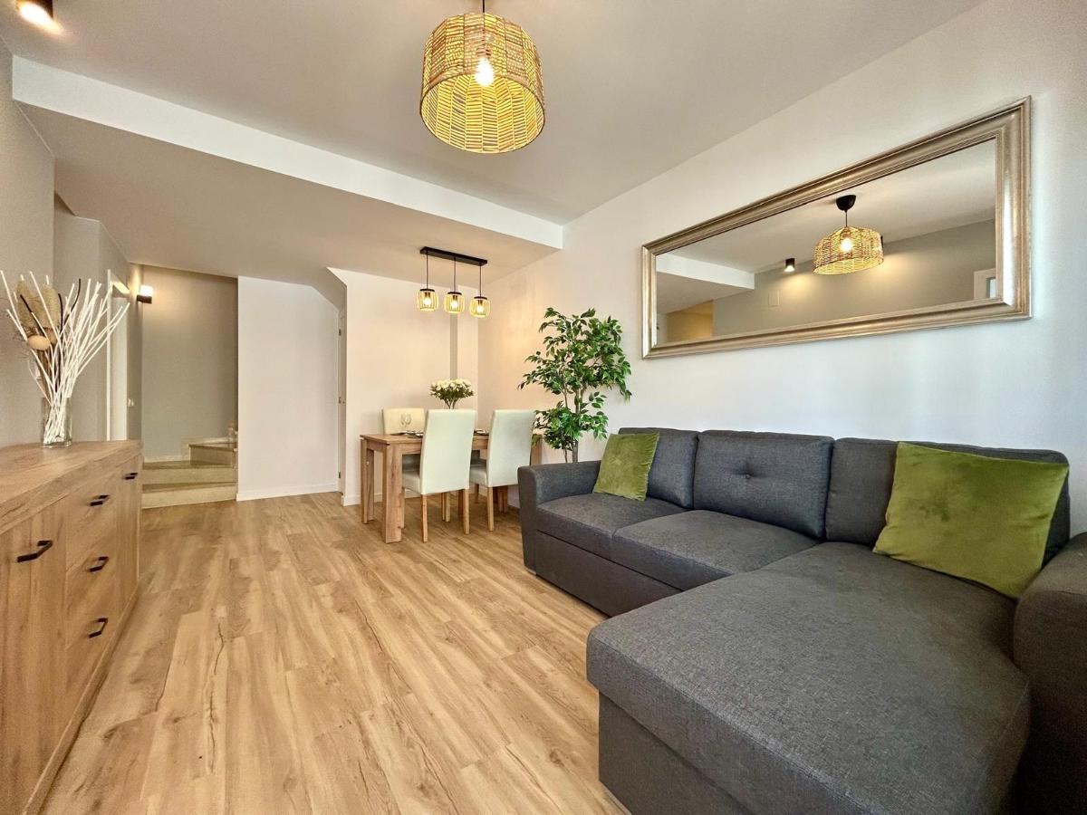 House in Orihuela, Alicante, Spain 3 bedrooms, 82 sq.m. No. 148943