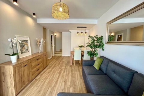 House à vendre à Orihuela, Alicante, Espagne, 3 chambres, 82 m2 No. 148943 - photo 7