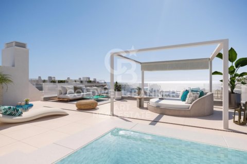 Takvåning i Estepona, Malaga, Spanien 2 sovrum, 100 kvm. Nr. 159258