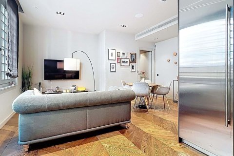 Apartamento en venta en Barcelona, España 2 dormitorios, 103 m2 No. 179334 - foto 8