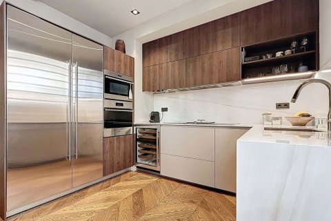 Apartamento en venta en Barcelona, España 2 dormitorios, 103 m2 No. 179334 - foto 3