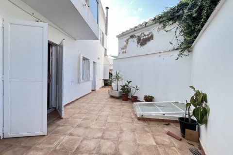 Продажа квартиры в Алайор, Менорка, Испания 4 спальни, 124м2 №192383 - фото 2