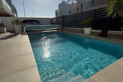 Villa in vendita Los Montesinos, Alicante, Spagna 3 camere da letto, 140 mq. N° 138964 - foto 3