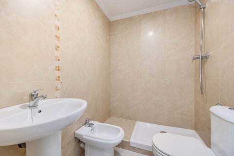Продажа квартиры в Торревьеха, Аликанте, Испания 3 спальни, 92м2 №183416 - фото 28