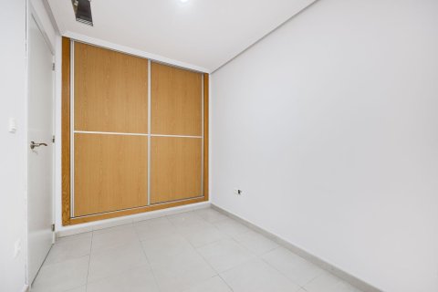 Продажа квартиры в Торревьеха, Аликанте, Испания 3 спальни, 92м2 №183416 - фото 21