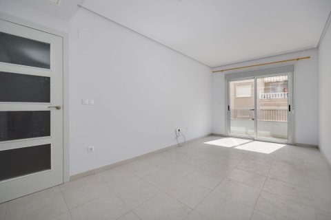 Продажа квартиры в Торревьеха, Аликанте, Испания 3 спальни, 92м2 №183416 - фото 6