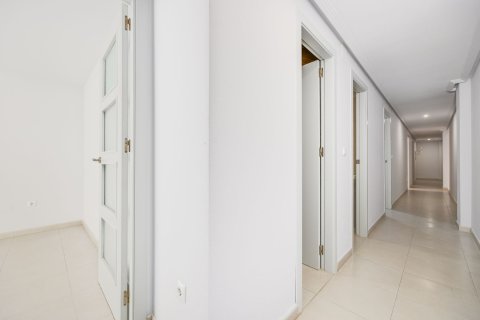 Продажа квартиры в Торревьеха, Аликанте, Испания 3 спальни, 92м2 №183416 - фото 22