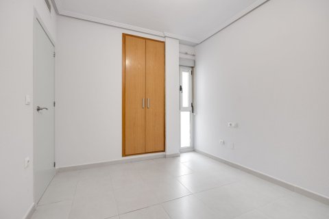 Продажа квартиры в Торревьеха, Аликанте, Испания 3 спальни, 92м2 №183416 - фото 8