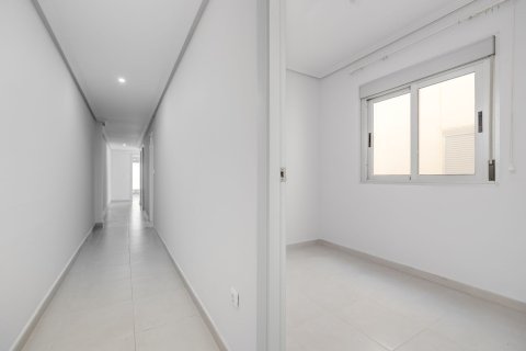 Продажа квартиры в Торревьеха, Аликанте, Испания 3 спальни, 92м2 №183416 - фото 19