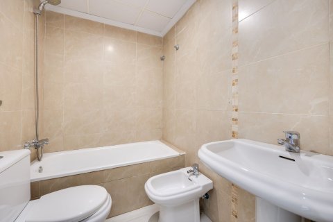Продажа квартиры в Торревьеха, Аликанте, Испания 3 спальни, 92м2 №183416 - фото 29