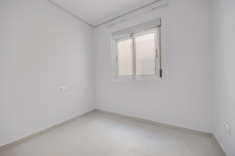 Продажа квартиры в Торревьеха, Аликанте, Испания 3 спальни, 92м2 №183416 - фото 18