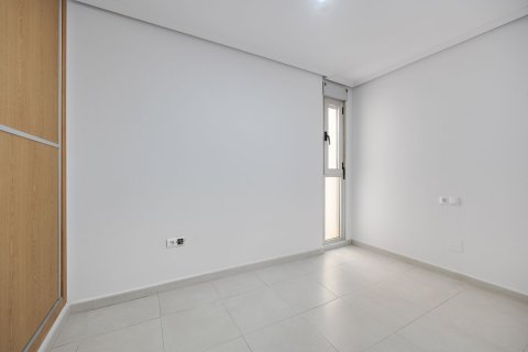 Продажа квартиры в Торревьеха, Аликанте, Испания 3 спальни, 92м2 №183416 - фото 11