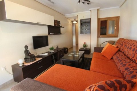 Продажа квартиры в Торревьеха, Аликанте, Испания 2 спальни, 75м2 №183415 - фото 2