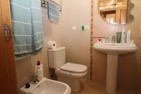 Продажа квартиры в Торревьеха, Аликанте, Испания 2 спальни, 75м2 №183415 - фото 30