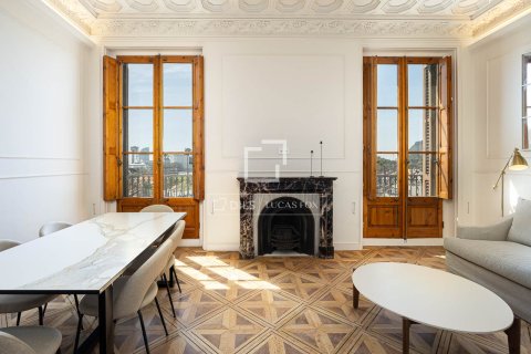 Apartamento en venta en Barcelona, España 2 dormitorios, 88 m2 No. 166789 - foto 4