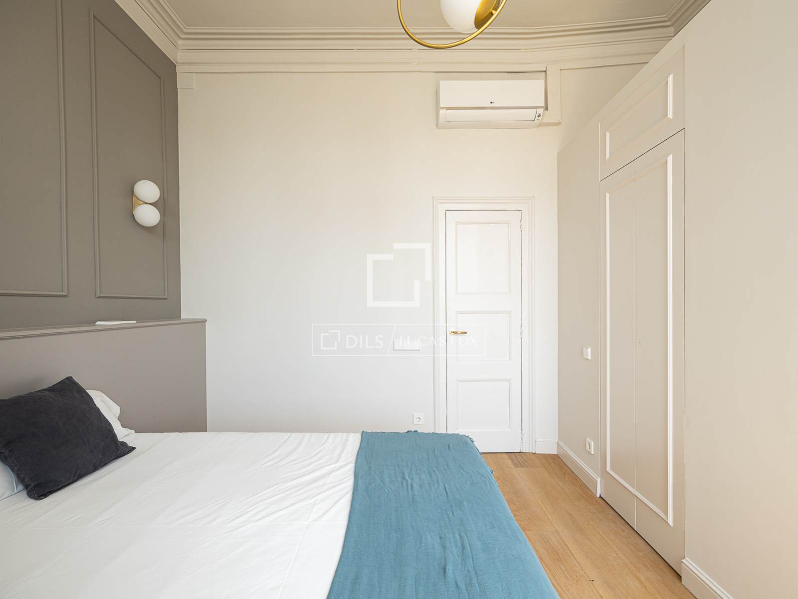 Apartment à Barcelona, Espagne 2 chambres, 88 m2 No. 166789