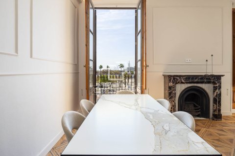 Apartamento en venta en Barcelona, España 2 dormitorios, 88 m2 No. 166789 - foto 6