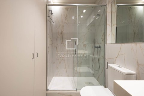 Apartamento en venta en Barcelona, España 2 dormitorios, 88 m2 No. 166789 - foto 29