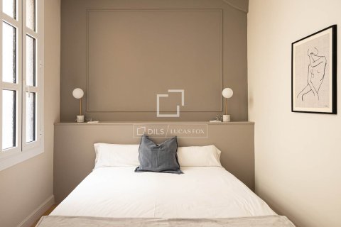 Apartamento en venta en Barcelona, España 2 dormitorios, 88 m2 No. 166789 - foto 30