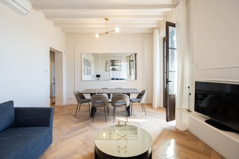 Apartamento en Barcelona, España 2 dormitorios, 85 m2 No. 166788