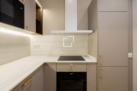 Apartamento en venta en Barcelona, España 2 dormitorios, 85 m2 No. 166788 - foto 13